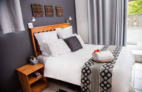 Lephalale House | Budget-Friendly Stay at MBS Guest House with Pool & Breakfast