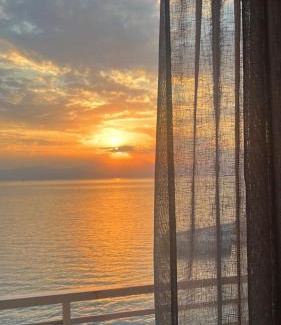 Loutraki-Agioi Theodoroi Apartment | Oceanfront MC 1 Residences: Pet-Friendly and Family Friendly