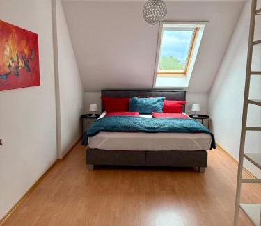 Dobl-Zwaring Apartment | Mc Home Loftartiges und großes Apartment mitten im Grünen mit Balkon DG06, in Dobl bei Graz