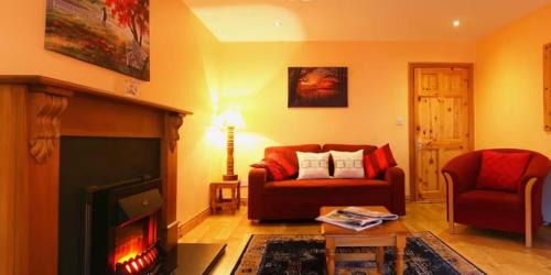 County Offaly Bed & Breakfast | Family-Friendly Stays at McCarthy's Westport with High Ratings