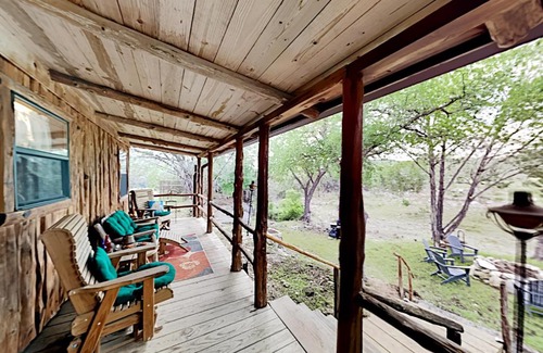 Dripping Springs House | McGregor Dream: Family-Friendly Stay with Kitchen Amenities