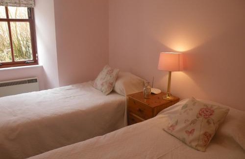 Saint Catherines House | Pet-Friendly McHugh and Loudon Cottages with Ocean Views