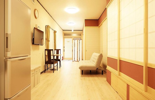 Maejima Apartment | Inviting Mcity in Maejima: Family-Friendly with Breakfast
