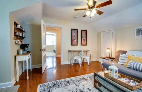 Radnor Apartment | Cozy McIver's Cottage Suite Near Downtown - Guest Rated 9.8