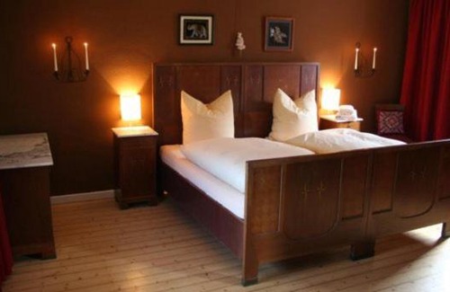 Kofferen House | Discover McMüller's Brauereigasthof: Pet-Friendly Retreat