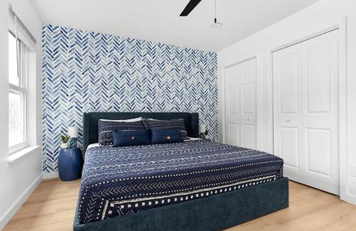 South Lamar House | MCM Condo Near Downtown SoCo Pet Friendly