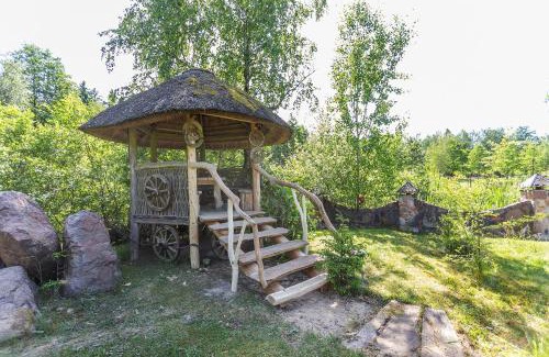Kurtuvenai House | Family-Friendly Meškiai: Great Reviews Await Your Stay