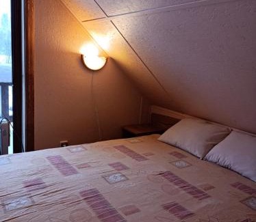 Baldone House | Pet-Friendly Mežvītoli: A Cozy Retreat for Families