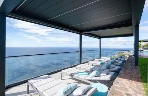 Arco da Calheta Villa | Mea Suna - Exclusive Oceanfront Villa in Madeira