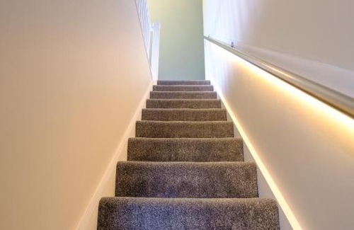 Nantwich Apartment | Meadow Bank: Highly Rated Family-Friendly Apartment