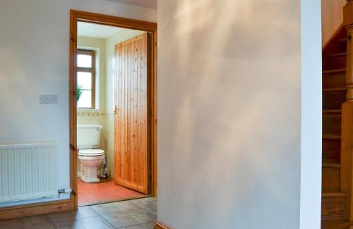 Wigton House | Meadow Lodge: Family and Pet-Friendly Retreat Awaits