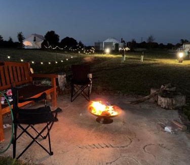 Flintham Other | Unforgettable Meadow Vale Retreats with Hot Tub & Breakfast