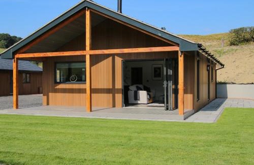 Meifod House | Relax at Meadow View: Guest Rated 9.8/10 Experience