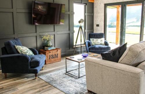 Meifod House | Relax at Meadow View: Guest Rated 9.8/10 Experience