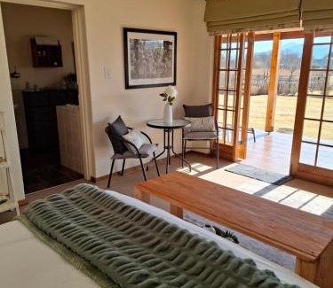 Wakkerstroom House | Meadow View Guest Room
