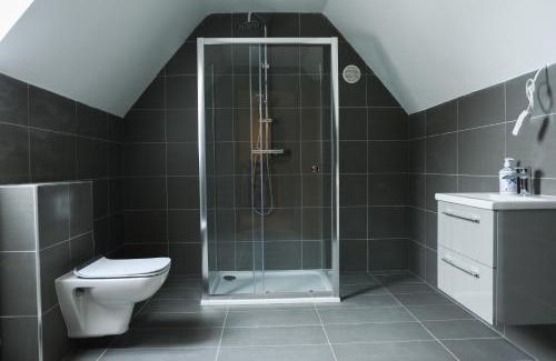 Lecemy House | Meadow View House - Spacious Family Retreat in the Heart of Donegal