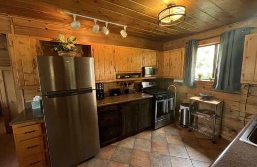 Meadow View Heights Cabin | Meadow View Sanctuary