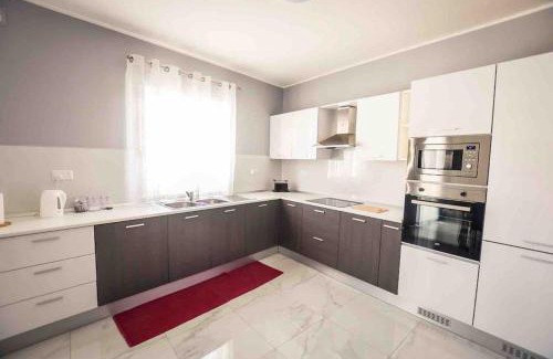 Bugibba Apartment | Relaxing Meadow View Flat in Saint Pauls Bay - Rated 9.2