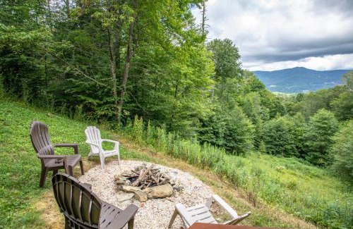 Banner Elk House | Relaxing Retreat at Meadow View: Pet-Friendly & Spa Amenities