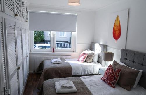 Wishaw Apartment | Pet and Child Friendly Stays at Meadowburn View Hotel