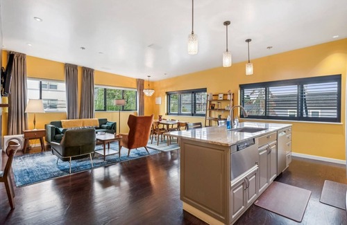 Belmont Apartment | Meadowlark Suite - 201