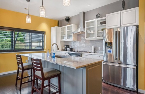 Belmont Apartment | Meadowlark Suite - 201