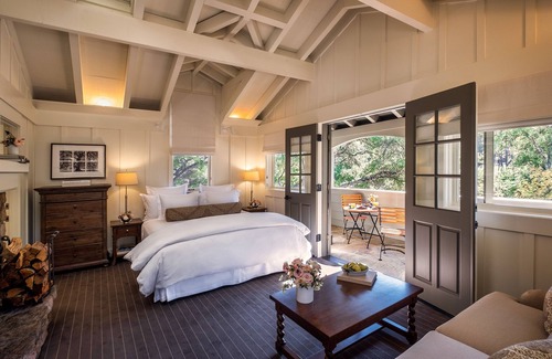 Deer Park Hotel | Experience Meadowood Napa Valley: 5-Star Spa & Pool Retreat