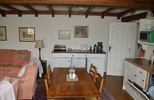 Pickering Cottage | Cozy Meadows Edge Cottage: Dog-Friendly with Fishing Access