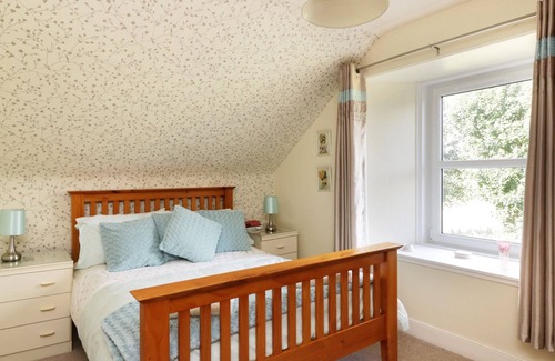 Coupar Angus Cottage | Experience Meadowside Farm: Family-Friendly Retreat Awaits