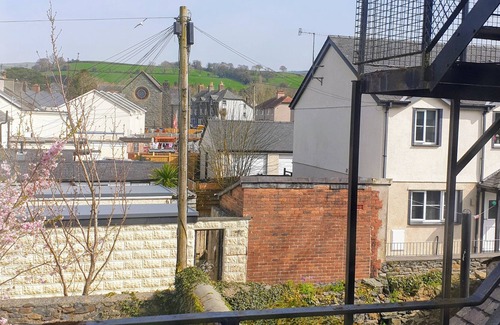 Llanrwst Hotel | Meadowsweet Hotel