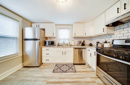 Meadville Apartment | Cozy Meadville Apartment w/ Deck, Near Allegheny Adventure!