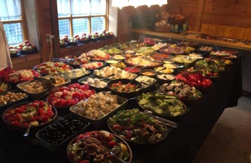 Mokra Gora Resort | Pet-Friendly Mecavnik Resort: 4-Star Retreat with Pool