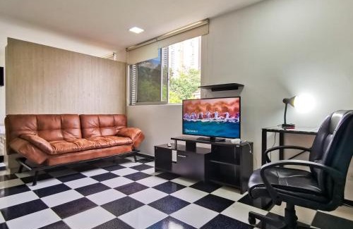 El Tesoro Apartment | Pet-Friendly Retreat in Poblado, Medellín - Rated 9/10!