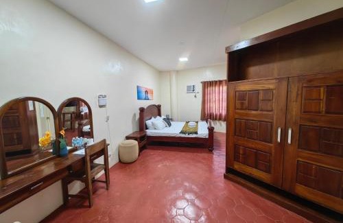 Medellin Bed & Breakfast | Oceanfront Relaxation at Medellin Seaview Inn