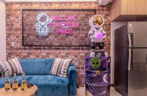 Medellin House | Vibrant Medellin Apartment: ArtPop Colors & Pet Friendly