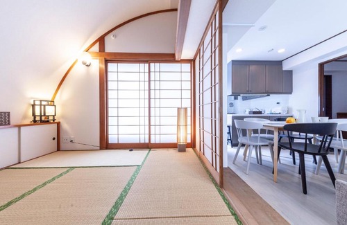 Itabashi Apartment | Accessible Media Complex: Family-Friendly Stays Await