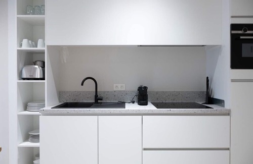 Kunstenkwartier Apartment | Discover Ghent's Hidden Medieval Gem with Family-Friendly Amenities