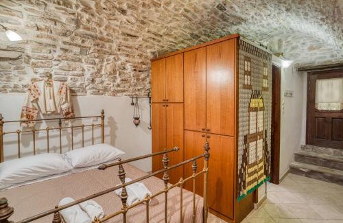 Kalamoti Villa | Medieval Villa Philoxenia