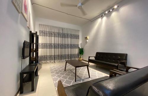 Chukai House | Family-Friendly Medina Homestay in Chukai Kemaman