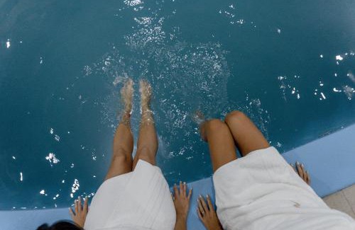 Centro Hotel | Relax at Mediterráneo Hotel y Spa with Oceanfront Amenities