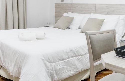 Centro Hotel | Relax at Mediterráneo Hotel y Spa with Oceanfront Amenities