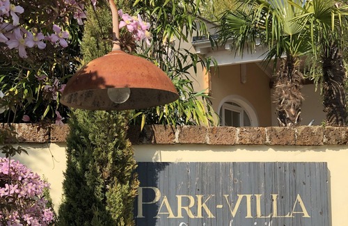 Kressbronn Apartment | Relaxing Mediterranean Villa with Private Hot Tub & Ocean View