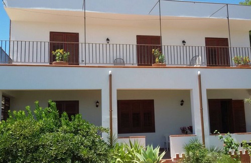 Marinella di Selinunte Villa | Elegant Mediterranean Villa with Oasis River Views
