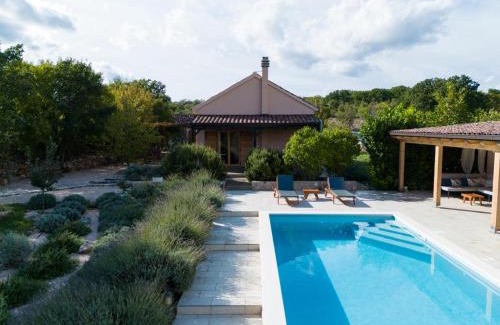 Municipality of Klis House | House Baldasar: Eco-Friendly Retreat with Oceanfront Views