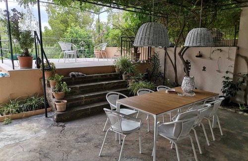 Port des Canonge House | Inviting House in Port des Canonge with Oceanfront Pool
