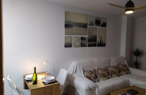 La Union Apartment | Exceptional Mediterranean Apartment with Solarium & Pet-Friendly