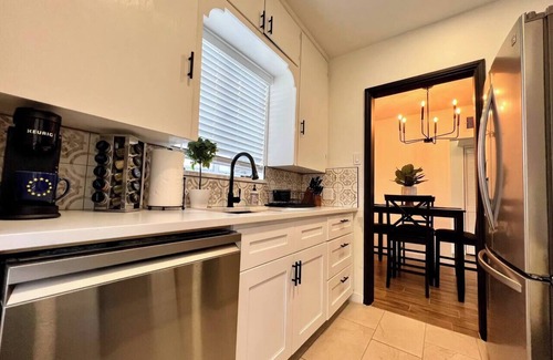 Palo Verde House | Discover Your Mediterranean Getaway with Pet-Friendly Amenities