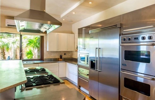 Playa Flamingo House | Beachfront Flamingo Mansion: Top-Rated with Private Pool & Spa