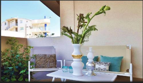 Marzamemi House | Discover Mediterraneo ARGENTO: Oceanfront Family Retreat