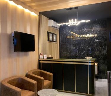 Palakkad Hotel | Discover Medley Regency: Ideal for Budget Travelers